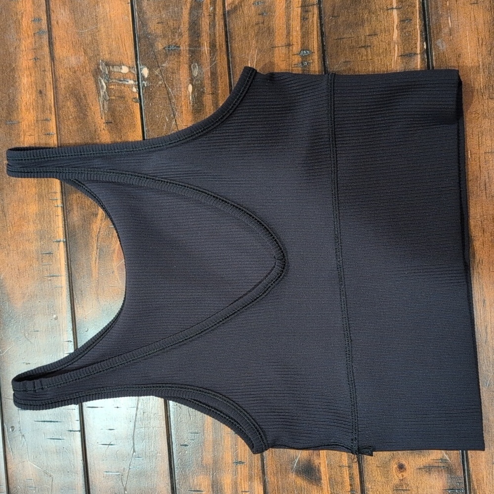 Lululemon Ribbed Power Pivot Tank Crop Reversible - Picture 5 of 7